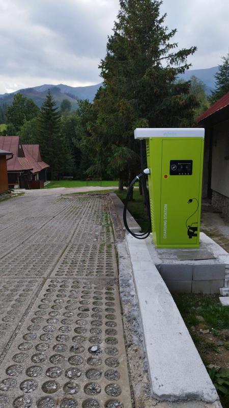EV